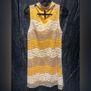 Entro Lace Choker Dress Size Large